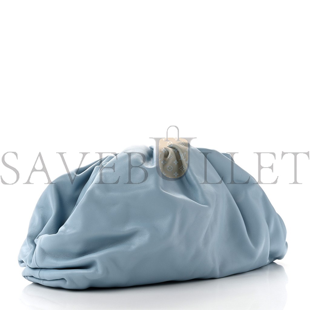 BOTTEGA VENETA SMOOTH BUTTER CALF THE POUCH OVERSIZED CLUTCH ICE (37*17*9cm)