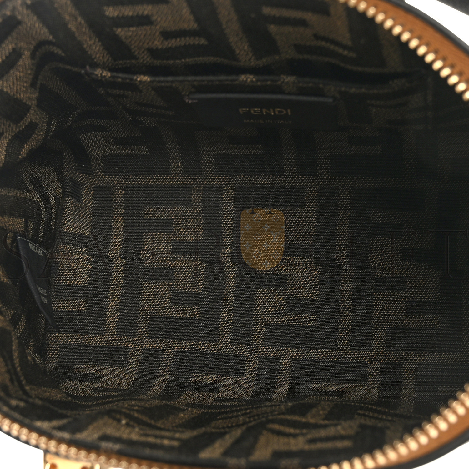 FENDI VITELLO KING PLEXIGLASS LOGO EMBOSSED MINI BY THE WAY TOP HANDLE BOSTON BAG CARAMELLO (18*11*8cm) FENDI VITELLO KING PLEXIGLASS LOGO EMBOSSED MINI BY THE WAY TOP HANDLE BOSTON BAG CARAMELLO (18*11*8cm)