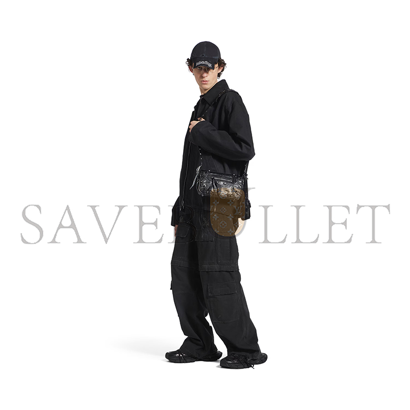BALENCIAGA MEN'S LE CAGOLE FLAP BAG XS IN BLACK 719082210KR1000 (24*14*5cm) BALENCIAGA MEN'S LE CAGOLE FLAP BAG XS IN BLACK 719082210KR1000 (24*14*5cm)