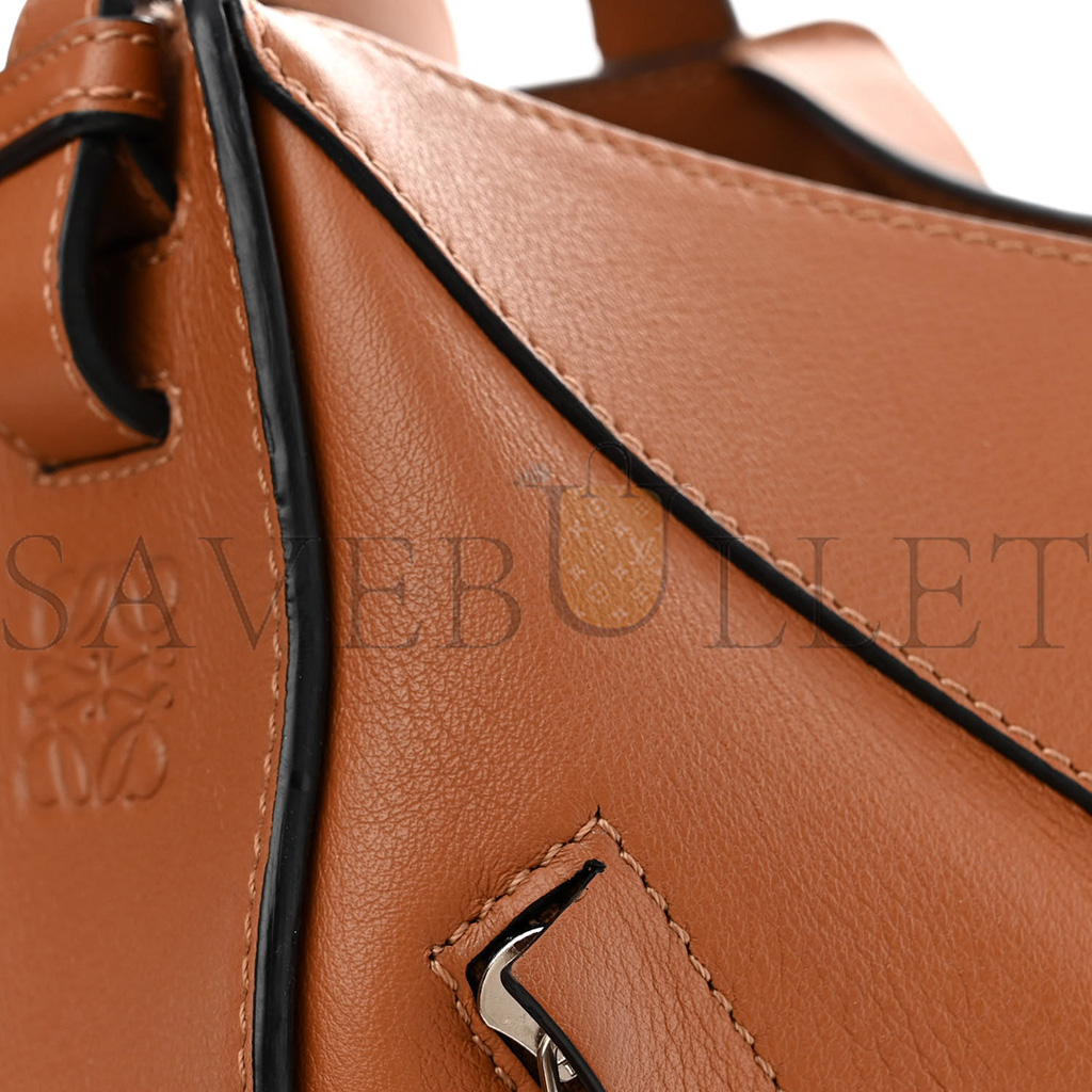 LOEWE CALFSKIN SMALL HAMMOCK SHOULDER BAG TAN (30*25*13.5cm)